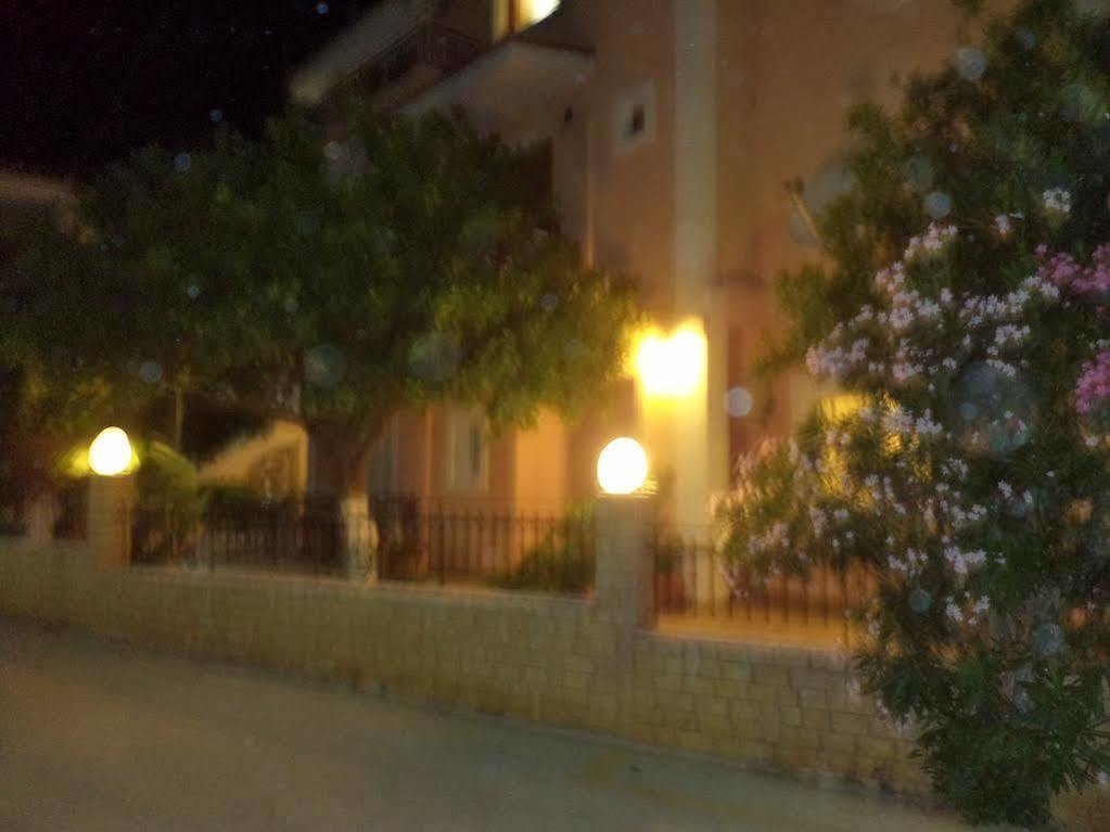 Dionysios Studios Skala  ภายนอก รูปภาพ